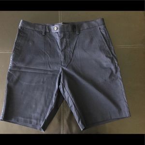 Banana Republic 9” Aiden Short